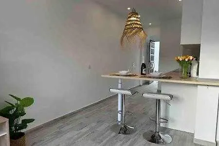 Island Village Heights 497b 別荘 *